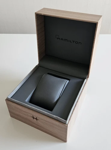 Hamilton Watch box lightwood design with guarantee card & manual