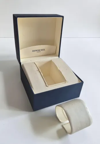 Raymond weil watch box blue square design with quartz manual circa 2000s