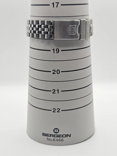 TAG Heuer 980.013N 37mm 1000 Series Circa 1990s