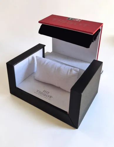 Tissot watch box circa 2000s - 2018 Red rectangle with white inner