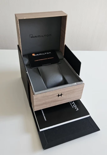 Hamilton Watch box lightwood design with guarantee card & manual