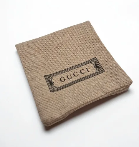 Gucci Small Green Jewellery box with hessian pouch