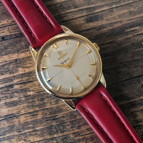 Omega Geneve 9ct gold 969 34mm Manual wind 33654 CAL 267 Circa 1960